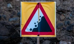 Credit Suisse securitized products group struck by uncertainty: not everyone will get a job