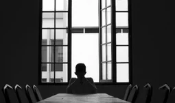 Mid-ranking bankers foresee nightmares with remote interns