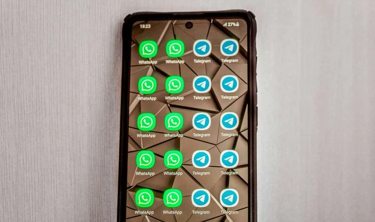 WhatsApp and Telegram apps phone