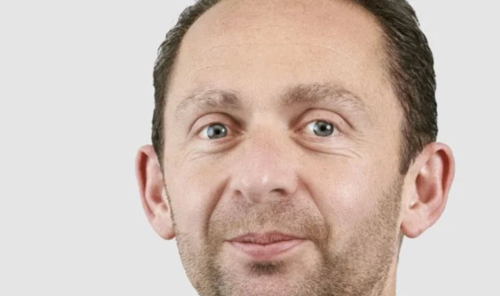 London's newest banking boutique pays cash and is ok with working from home 