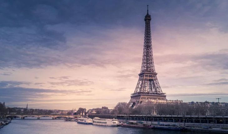 Bank of America broke its hiring freeze to hire a big trader in Paris
