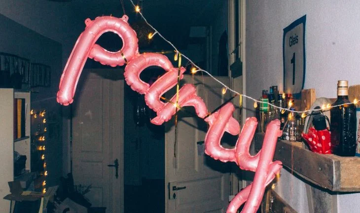 a sad looking party banner 