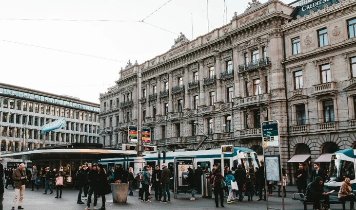 Morning Coffee: Credit Suisse might cut two whole divisions. The most horrifying banking roadshow ever